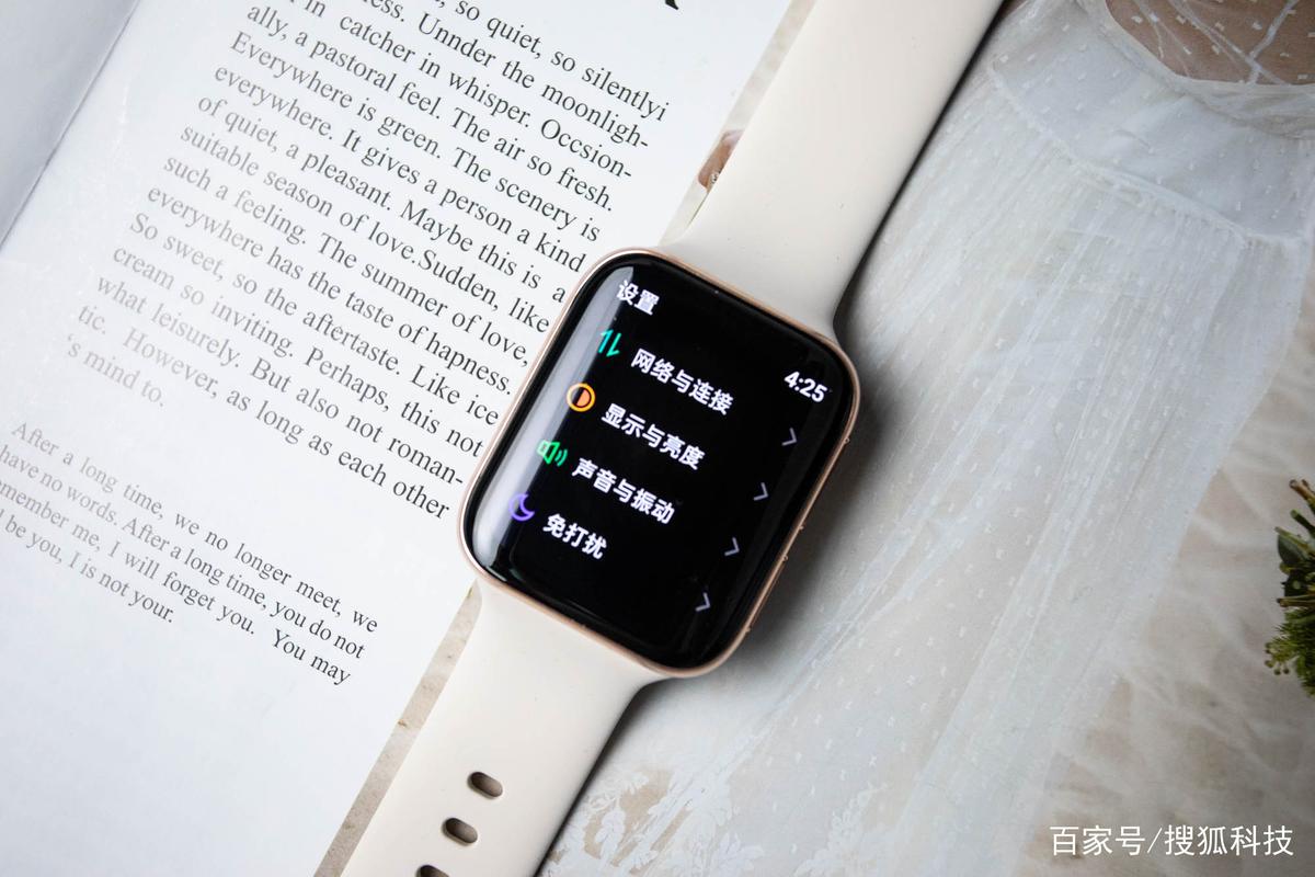 OPPO Watch体验 双曲面屏+独立通话上网，开启智能手表新纪元