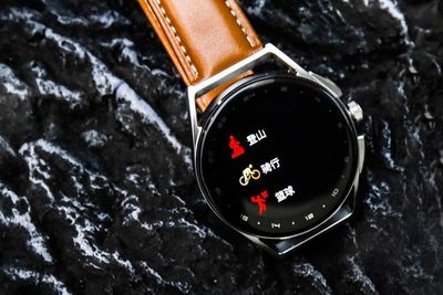 媲美华为WATCH GT3？商务风塞尔兰斯Watch 7 Pro智能手表首测